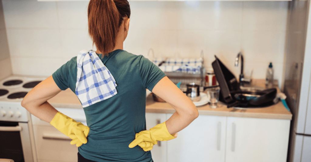 dirty kitchen cleaner solution